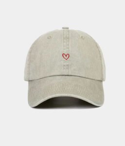 WASHED DRAWN HEART - RED.
